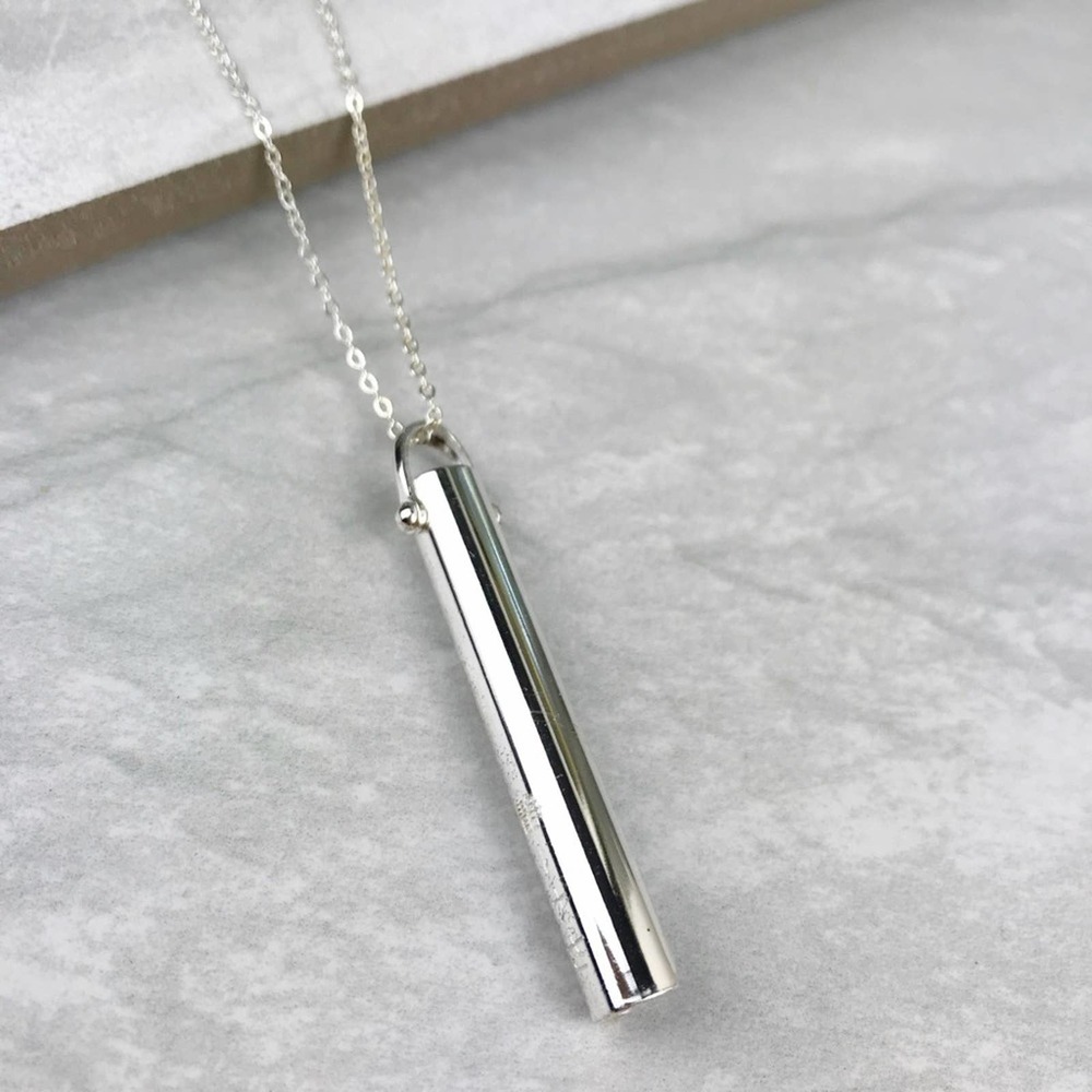 NEW Anthropologie Komuso The Shift Necklace - Picture 1 of 14